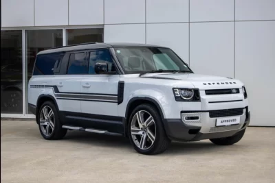 Land Rover Defender 130 Luxury Car Rentals NZ (9)