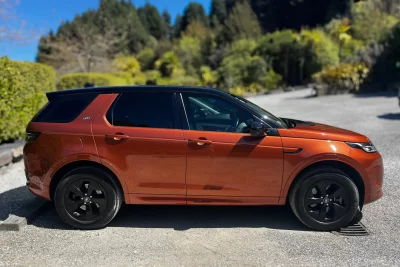 Land Rover Discovery Sport Luxury Car Rentals NZ (2)